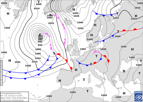 Karte Europa und Nordatlantik mit Druckzentren und Frontenvorhersage für Donnerstag, den 13.02.2025 mittags (Quelle Deutscher Wetterdienst)